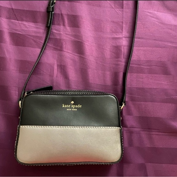 kate spade Handbags - Kate Spade Black and Gray Crossbody Bag